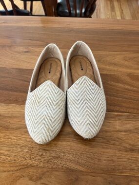Birdies Cream Chevron Slip-On Loafers